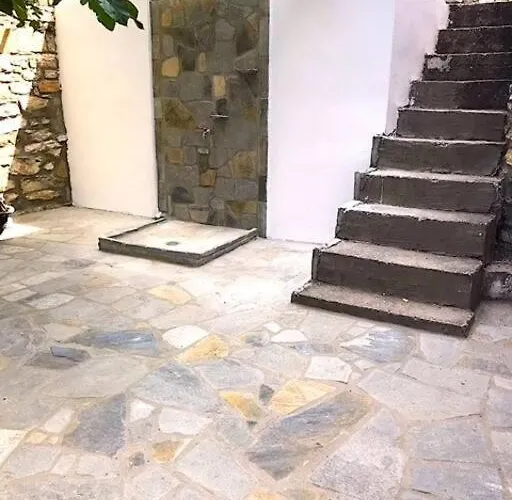 Nyaraló House Akrothea Kaliráhi