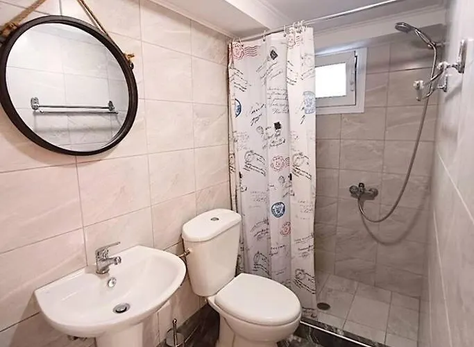 Nyaraló House Akrothea Kaliráhi